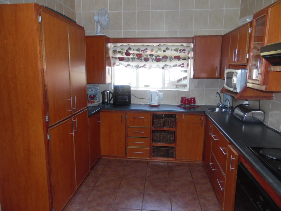 3 Bedroom Property for Sale in Jim Fouchepark Free State